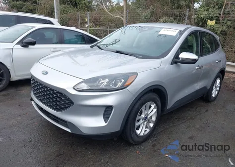 2020 Ford Escape S z USA, uszkodzony, nr VIN 1FMCU0F62LUA22703